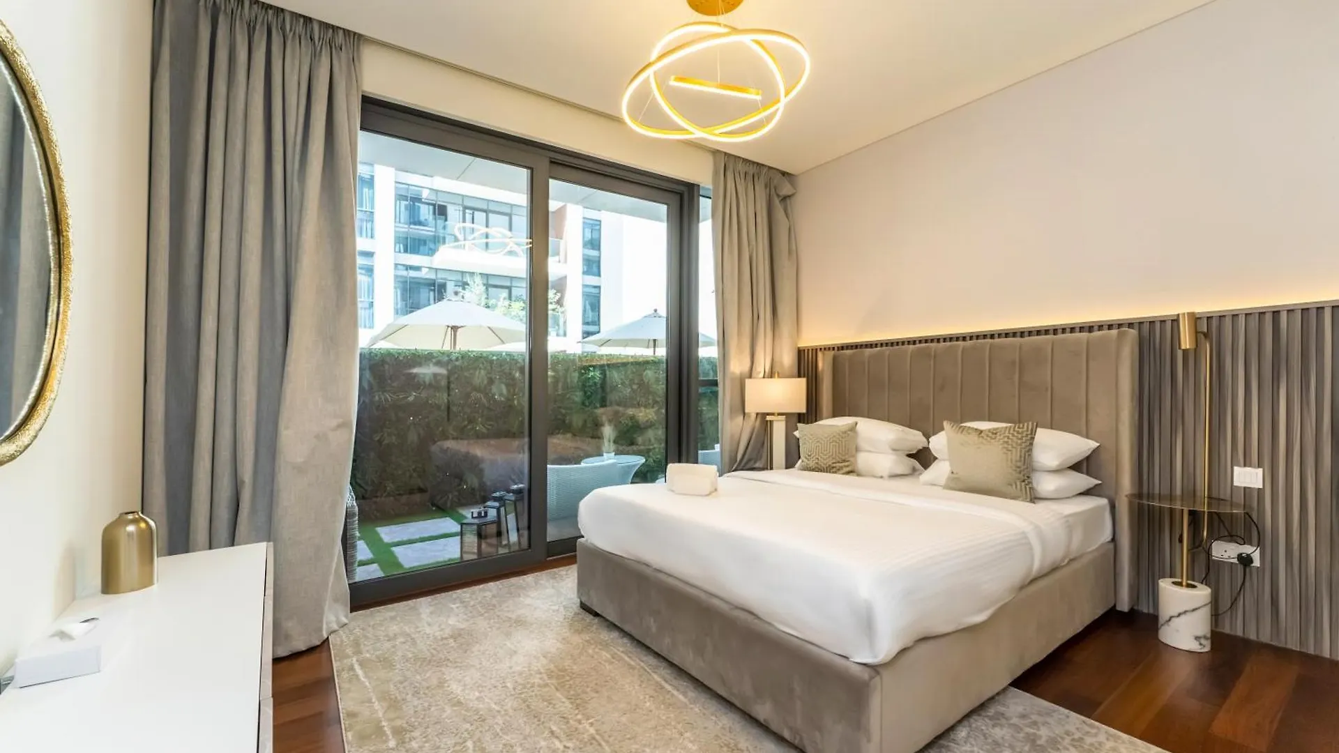Fam Living - City Walk - Opulent Living Ντουμπάι 0*,  Ηνωμένα Αραβικά Εμιράτα