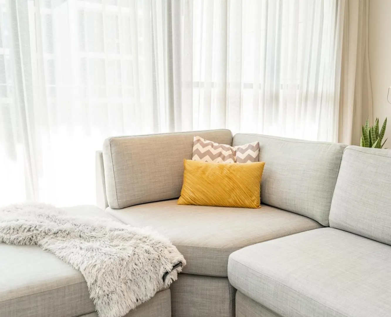 Fam Living - City Walk - Opulent Living Ντουμπάι