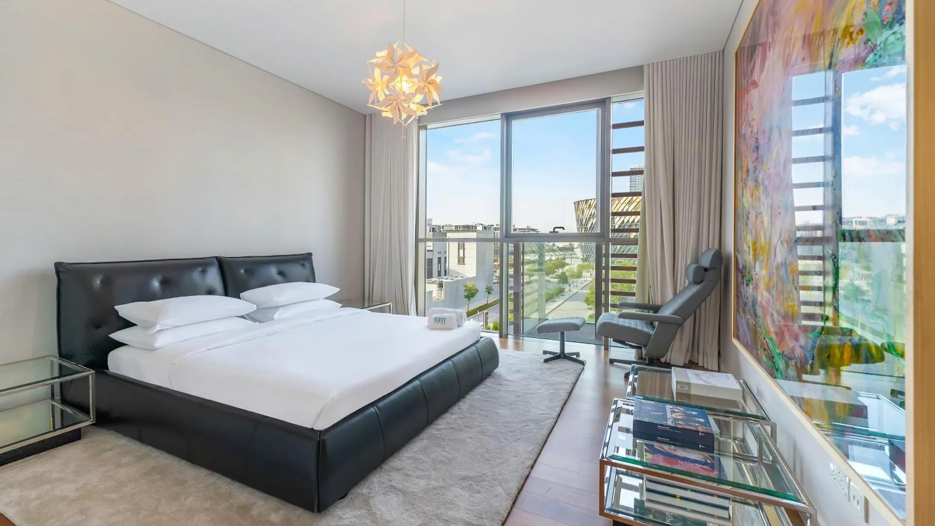 Fam Living - City Walk - Opulent Living Dubai Apartment